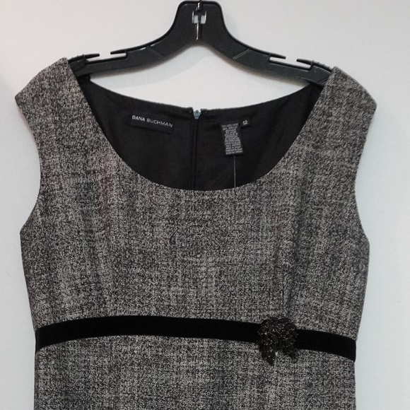 Dana Buchman Wool Sheath Dress w/ Brooch Pin (NWT) - Picture 3 of 7